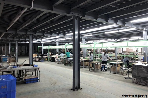 鋼結(jié)構(gòu)平臺(tái)